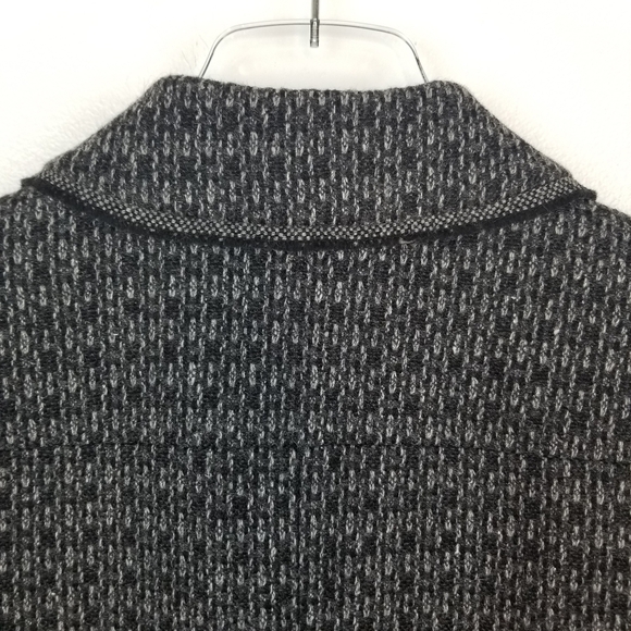 Tahari Tweed Blend Black Gray Cropped Blazer - Picture 12 of 14